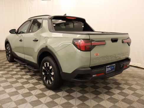 Used 2025 Hyundai Santa Cruz SEL AWD/4WD image 4