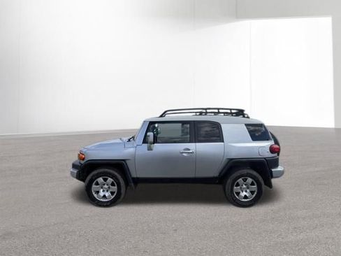 Used 2007 Toyota FJ Cruiser 4WD image 14