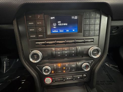 Used 2017 Ford Mustang Coupe image 21