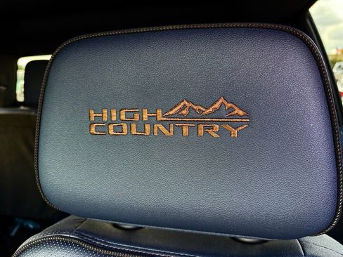 Used 2024 Chevrolet Silverado 1500 High Country image 15