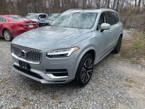 Used 2024 Volvo XC90 T8 Plus w/ Protection Package AWD/4WD image 2
