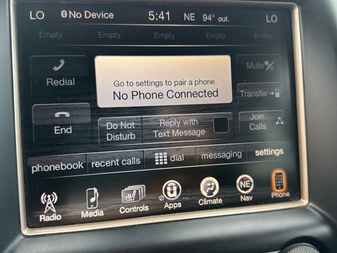 Used 2015 Jeep Grand Cherokee Overland w/ Advanced Technology Group RWD image 12