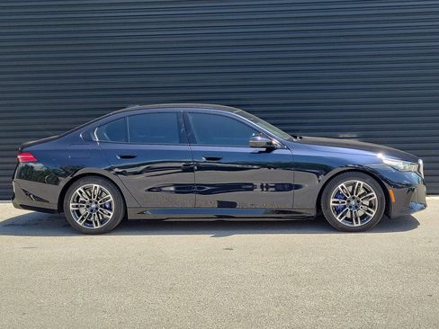 Used 2026 BMW 550e xDrive AWD/4WD image 8