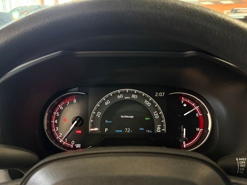 Used 2025 Toyota RAV4 XLE image 49