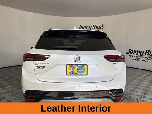 Used 2023 Buick Envision Essence w/ Sport Touring Package AWD/4WD image 5