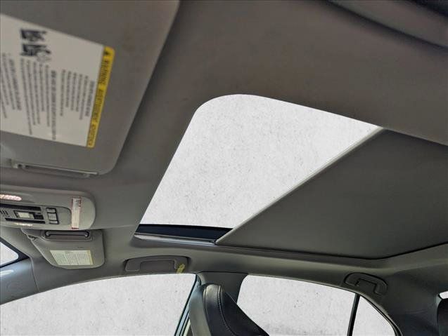 Used 2022 Toyota Camry XSE FWD image 20