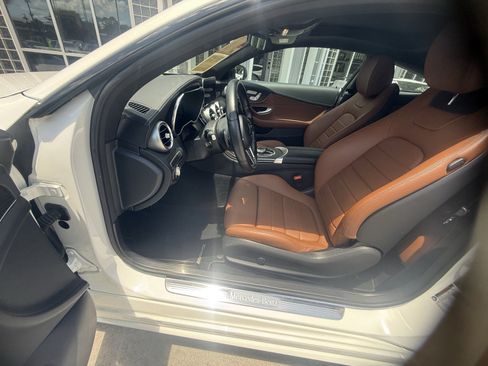 Used 2023 Mercedes-Benz C 300 4MATIC Coupe image 14