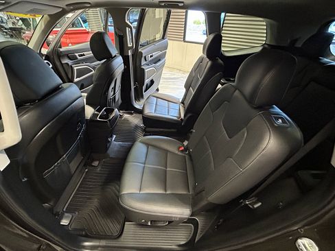 Used 2022 Kia Telluride EX w/ EX Premium Package AWD/4WD image 54