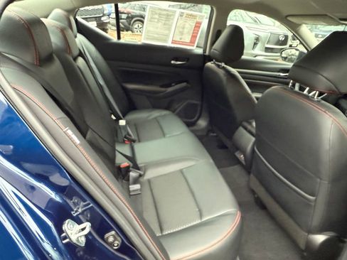 Used 2023 Nissan Altima 2.5 SR image 26