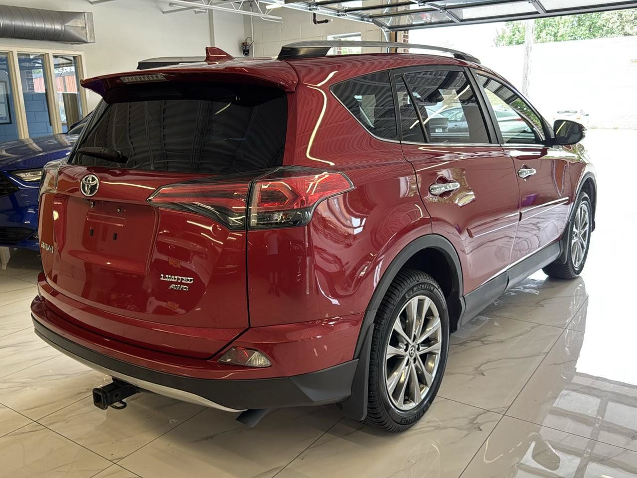 Used 2017 Toyota RAV4 Limited w/ Protection Package AWD/4WD image 5