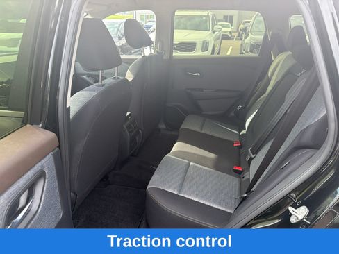 Used 2023 Nissan Rogue SV AWD/4WD image 19