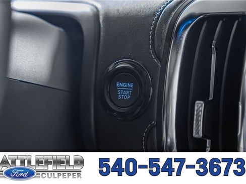 New 2025 Ford Expedition Platinum w/ Stealth Performance Package image 31