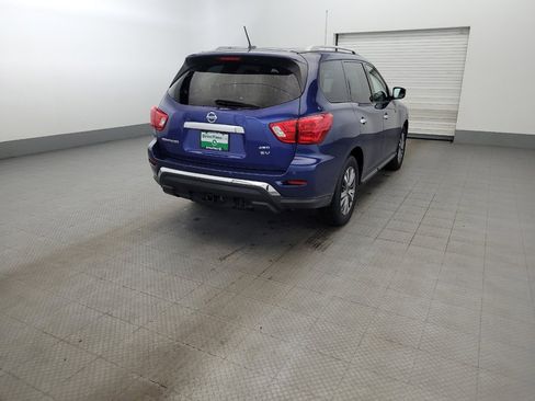 Used 2018 Nissan Pathfinder SV w/ SV Tech Package AWD/4WD image 9