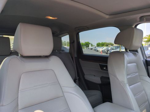 Used 2018 Honda CR-V Touring image 33