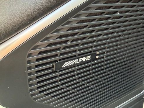 Used 2024 Jeep Wagoneer Series II AWD/4WD image 14