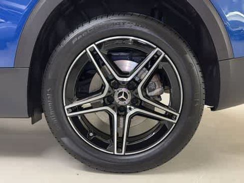Certified 2026 Mercedes-Benz GLB 250 4MATIC image 12