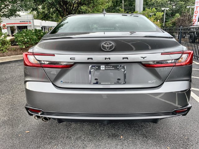 Used 2026 Toyota Camry SE w/ Multimedia Upgrade Package FWD image 7