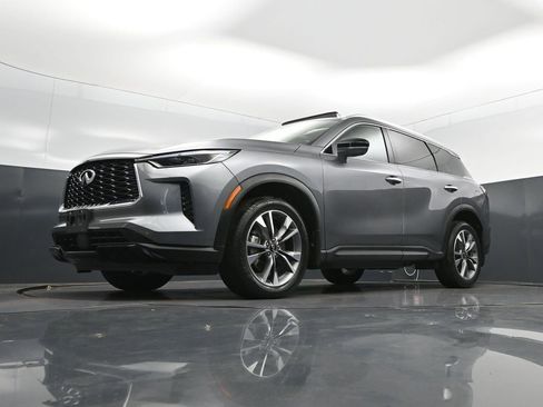 Used 2023 INFINITI QX60 Luxe w/ Cargo Package FWD image 40