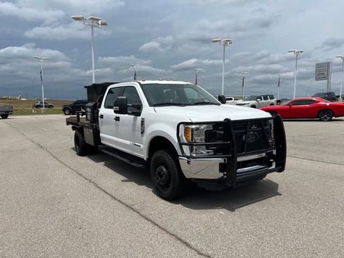 Used 2019 Ford F350 XL w/ Power Equipment Group AWD/4WD image 3