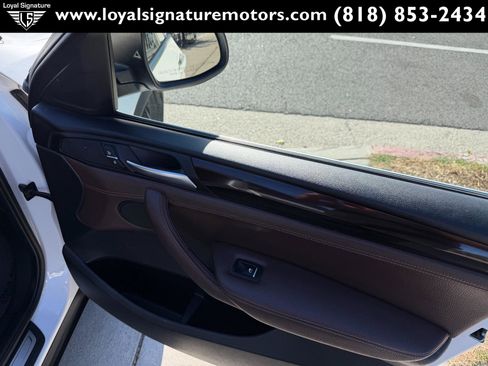 Used 2018 BMW X4 xDrive28i AWD/4WD image 40
