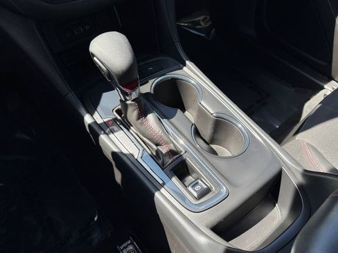 Used 2024 Chevrolet Equinox RS FWD image 17