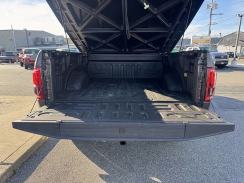 Used 2015 Ford F150 Lariat w/ Equipment Group 502A Luxury image 13