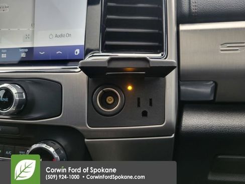 Used 2022 Ford F450 Platinum image 41