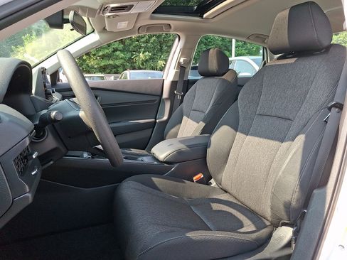 Certified 2024 Honda Accord EX image 12