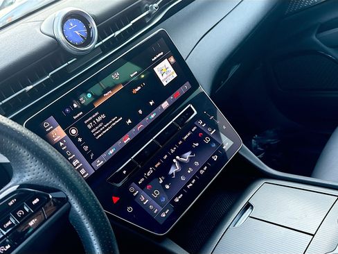 Certified 2024 Maserati Grecale GT image 28