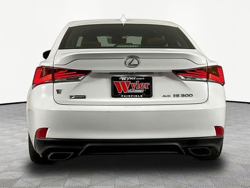 Used 2019 Lexus IS 300 F Sport w/ F Sport Package AWD/4WD image 5