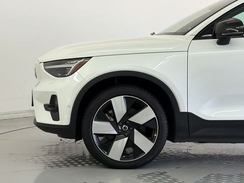 Used 2023 Volvo C40 P8 Recharge Ultimate AWD/4WD image 28