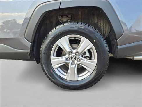 Certified 2025 Toyota RAV4 XLE AWD/4WD image 20