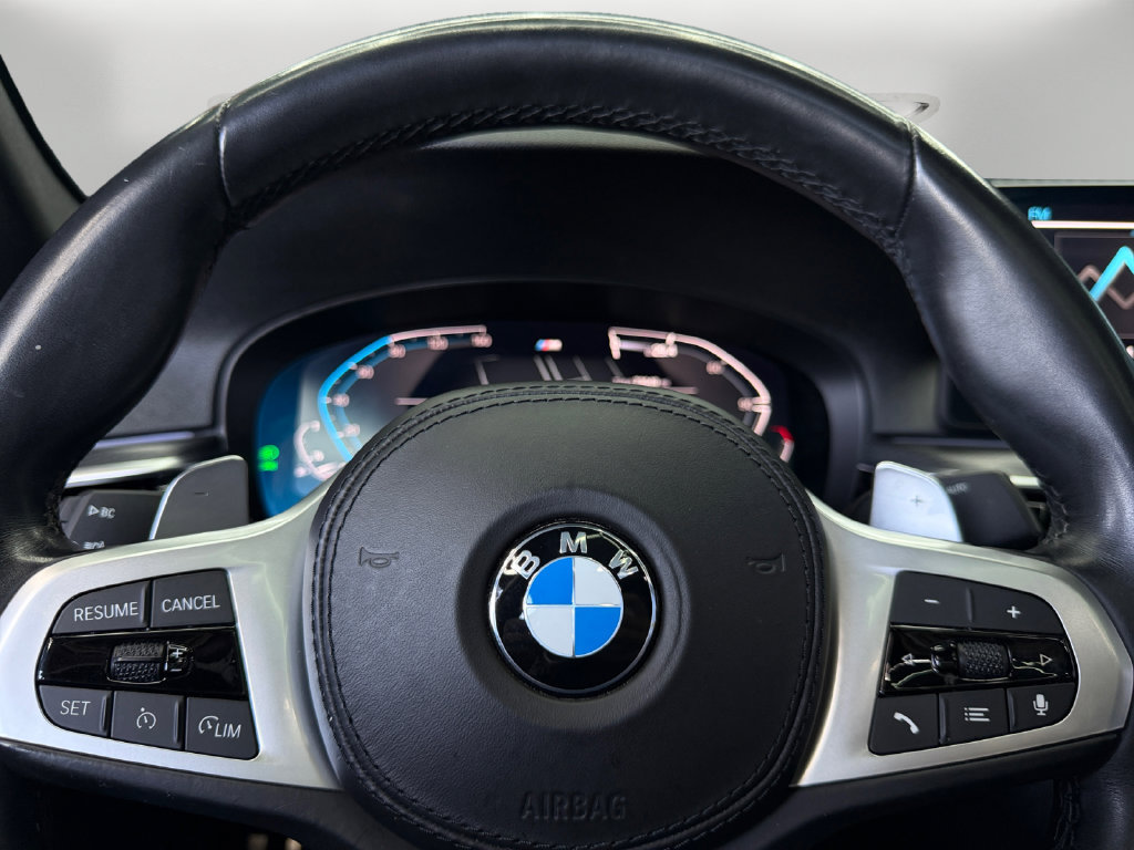 Used 2021 BMW 540i w/ M Sport Package RWD image 21