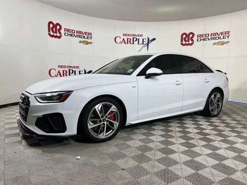 Used 2021 Audi A4 2.0T Premium Plus w/ Premium Plus Package AWD/4WD image 3