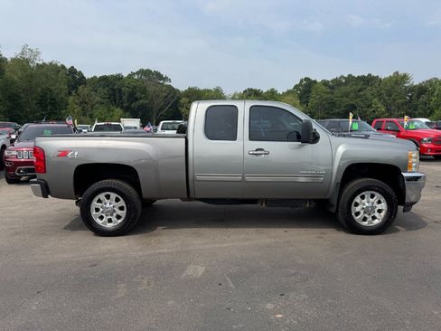 Used 2012 Chevrolet Silverado 2500 LTZ AWD/4WD image 6