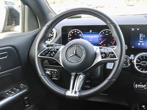 Certified 2025 Mercedes-Benz GLA 250 GLA 250 image 14