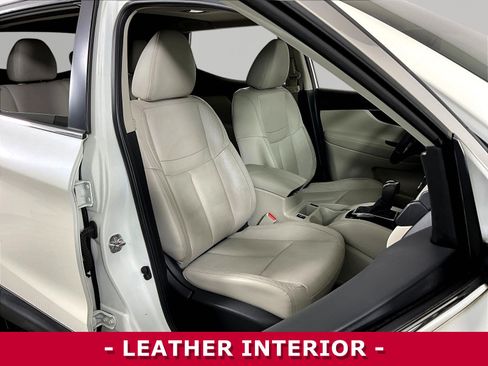 Used 2019 Nissan Rogue Sport SL w/ Premium Package AWD/4WD image 29