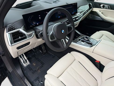 New 2026 BMW X5 M60i AWD/4WD image 25