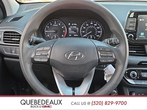 Used 2018 Hyundai Elantra GT FWD image 12