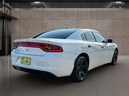 Used 2019 Dodge Charger Police w/ Street Appearance Group RWD image 6