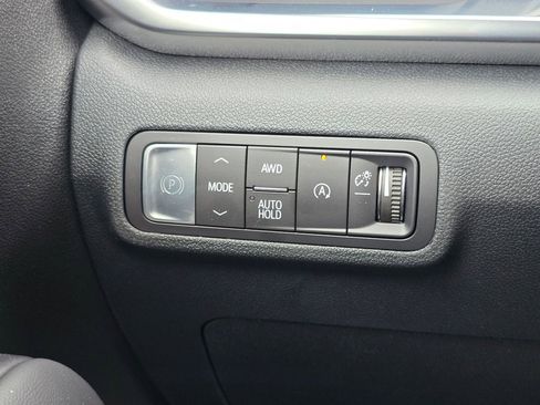New 2026 GMC Terrain Elevation w/ Elevation Premium Package AWD/4WD image 18