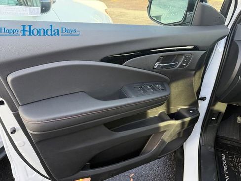 New 2026 Honda Ridgeline Black Edition image 21