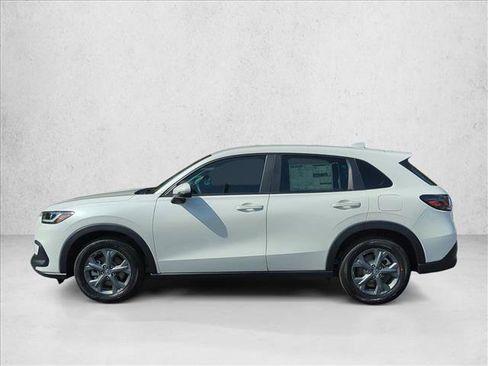 New 2026 Honda HR-V LX image 5