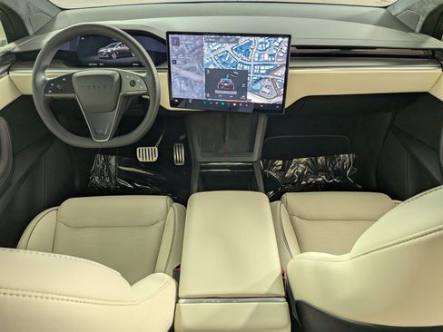 Used 2023 Tesla Model X Plaid AWD/4WD image 21