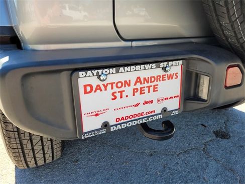 Certified 2022 Jeep Wrangler Unlimited Sahara image 10