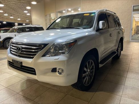 Used 2011 Lexus LX 570 4WD image 6