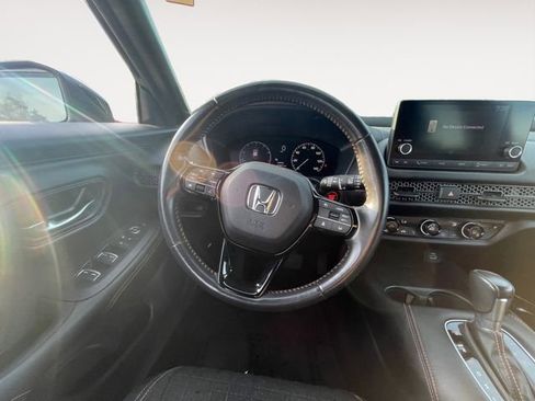Used 2023 Honda HR-V Sport image 12