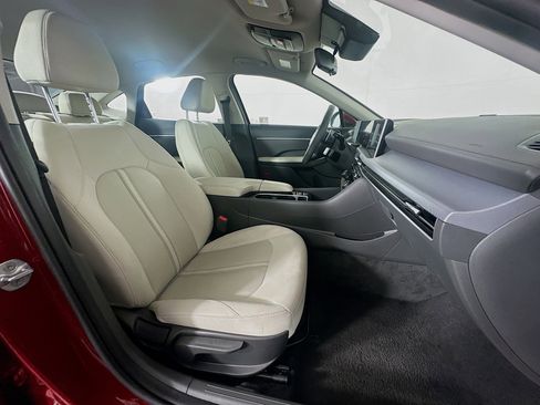 Used 2025 Hyundai Sonata SEL FWD image 29