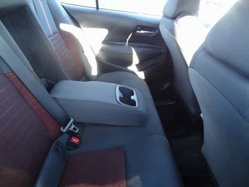 Used 2025 Toyota Corolla SE image 11