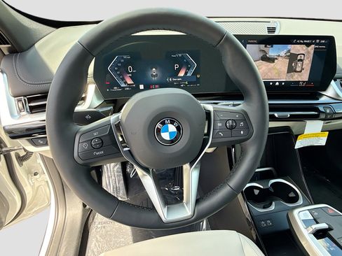 New 2026 BMW X1 xDrive28i w/ Technology Package AWD/4WD image 39